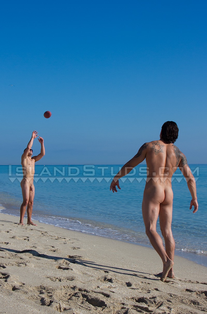 IslandStuds sexy naked football hunks 9 inch cock jock Austin 8 inch Israeli military beef Eyal muscle stud jerking together 007 gay porn sex gallery pics video photo - Island Studs naked football hunks 9 inch cock jock Austin and 8 inch Israeli military beef Eyal